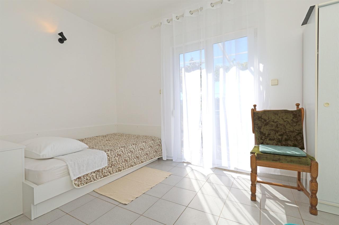 Apartments Danica Tisno Luaran gambar